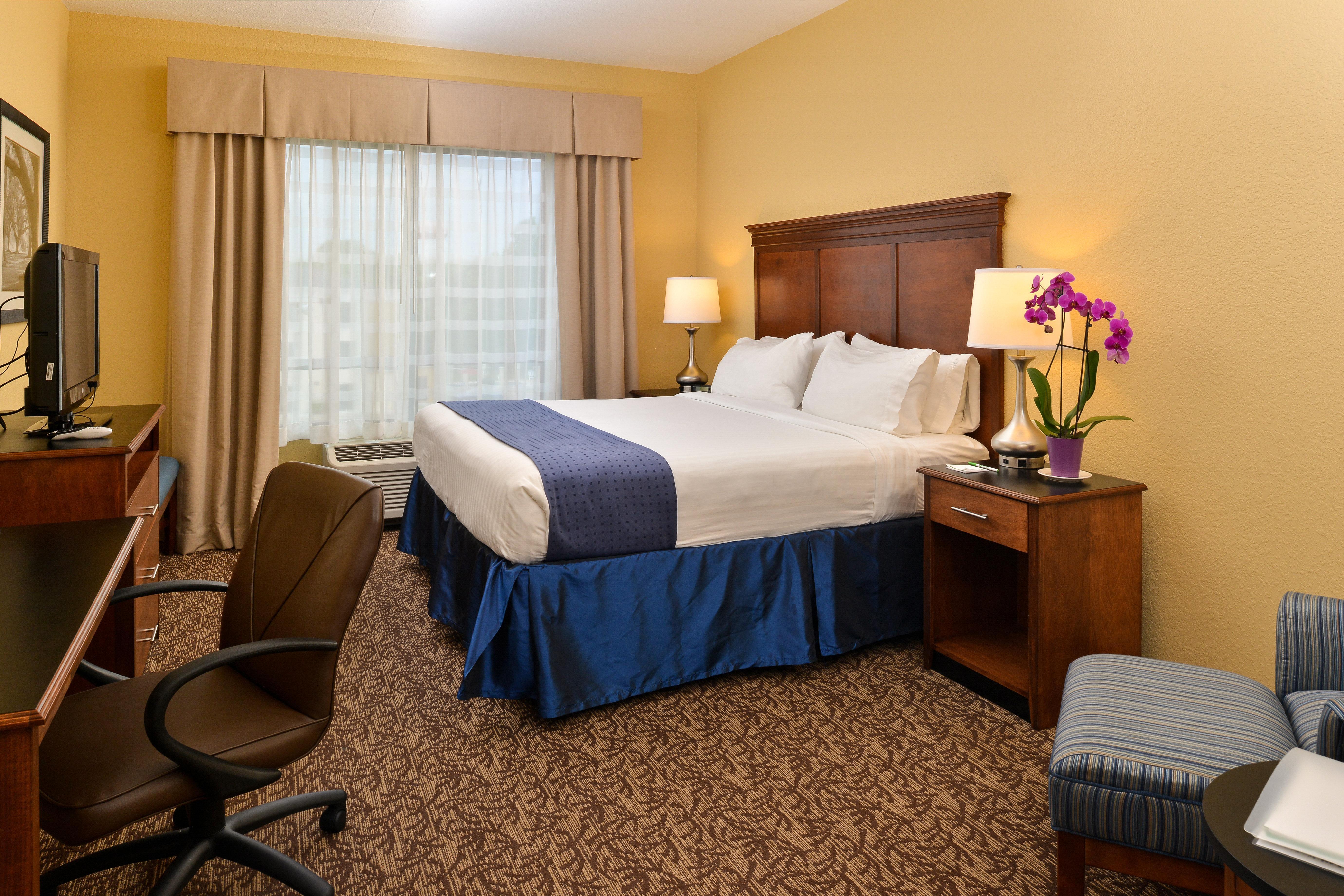 Holiday Inn Montgomery South Airport By Ihg Hope Hull Екстериор снимка