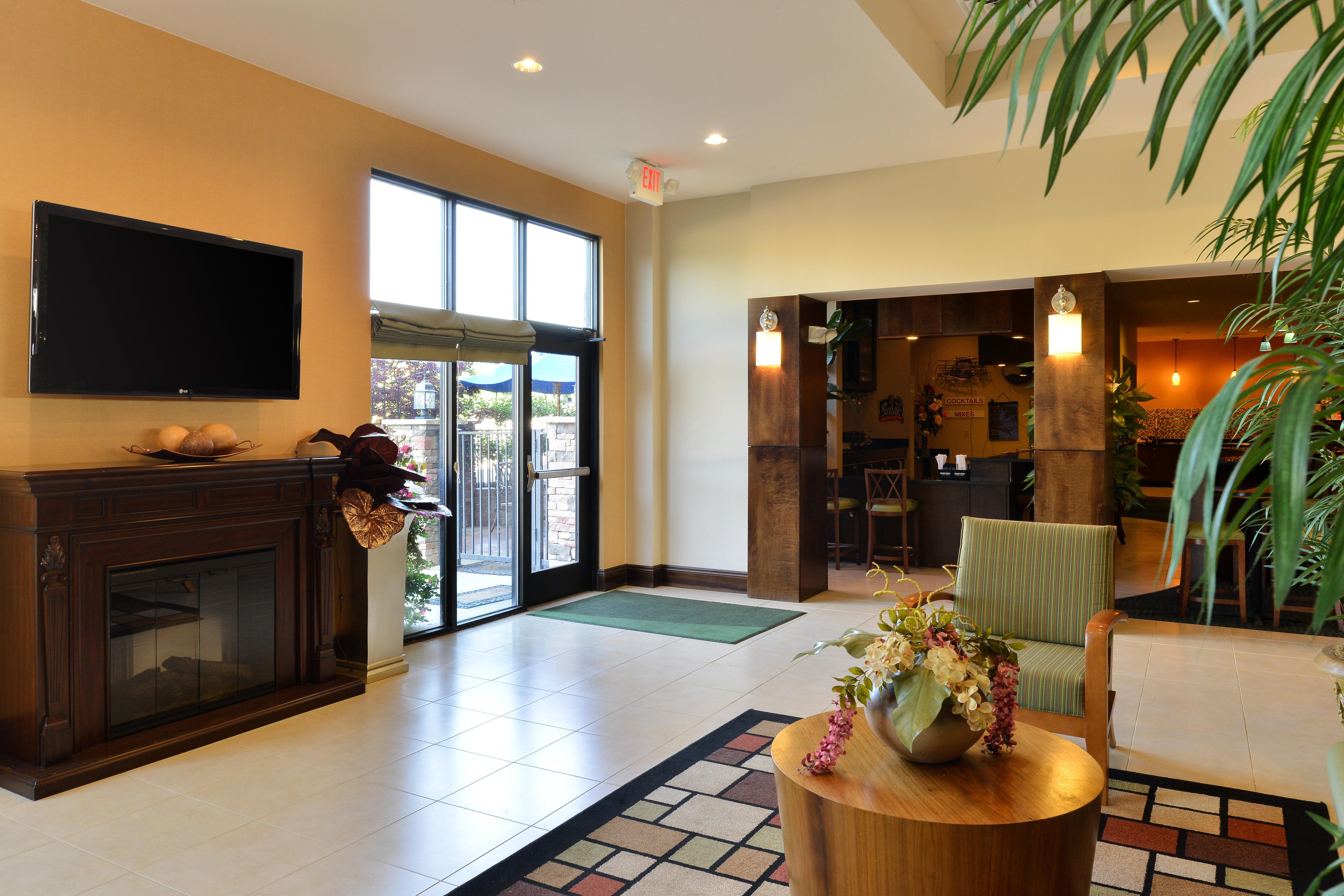 Holiday Inn Montgomery South Airport By Ihg Hope Hull Екстериор снимка